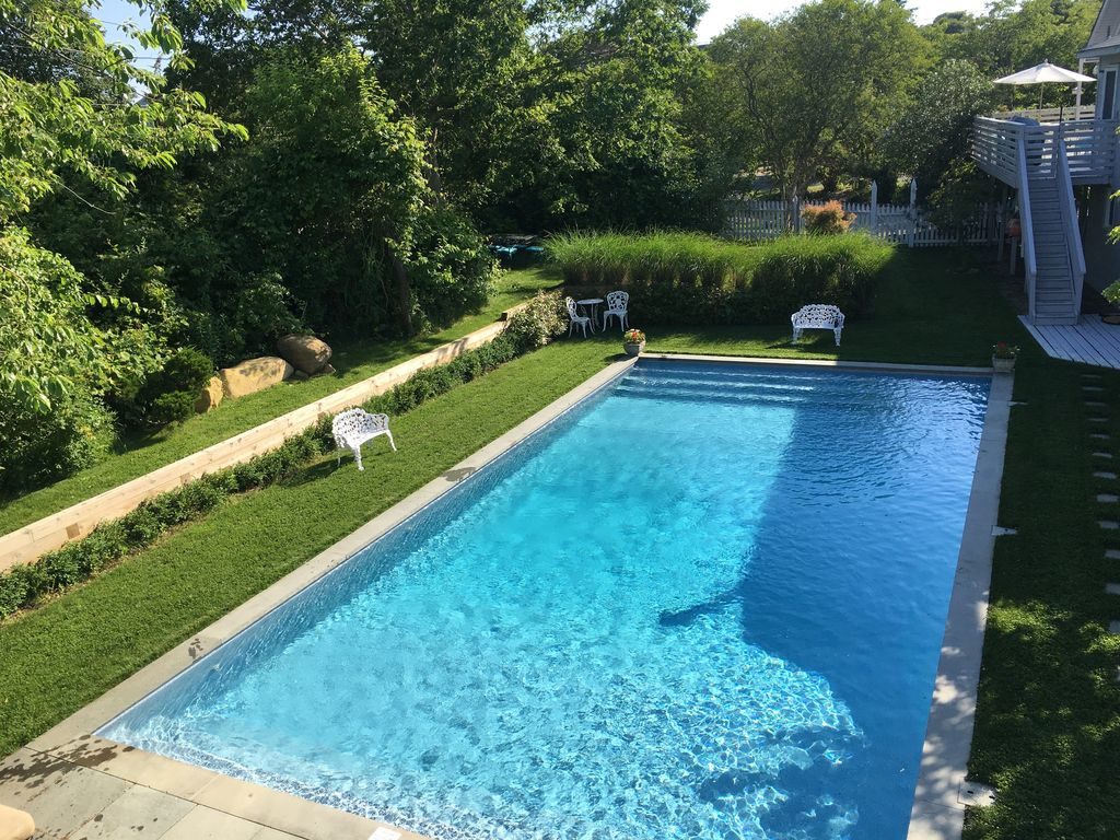 Montauk Hither Hills Pool Jacuzzi PoolHouse Beach Pass Walk 2